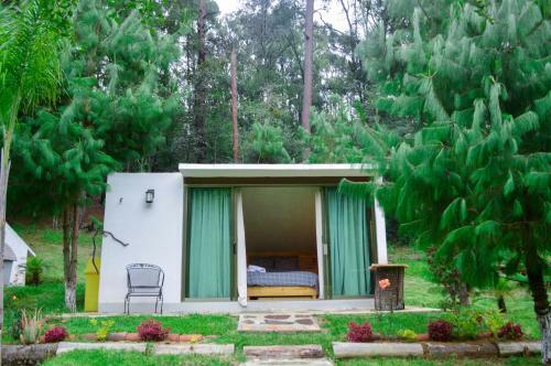 Bed & Breakfast Romanticas Caba�as En Bosque