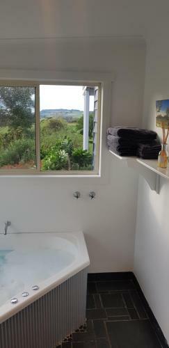 Mallavale Farm, Boat Harbour