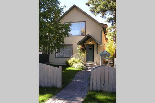 Banff Mountain Home- The Real Rockies Experience