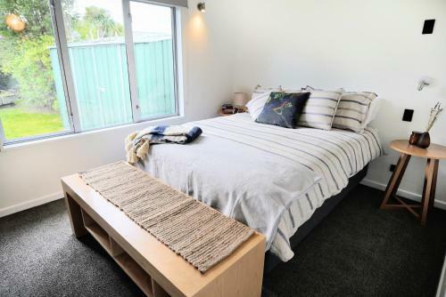 Waru Retreat Holiday Home - Mountain Luxury
