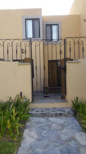 Casa Serena Zir�ndaro