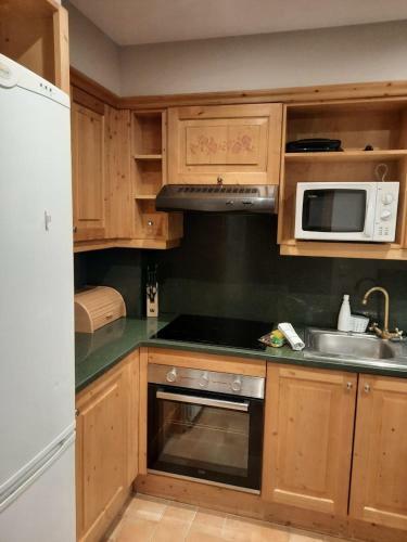 Bonito Apartamento Incles By Renttarter