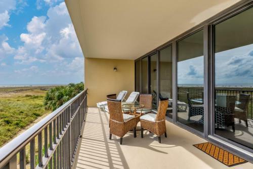 203 Holiday Isle 203 Home