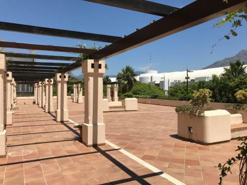 Marina Banus Apartment - Frontline Beach Suite - Puerto Banus