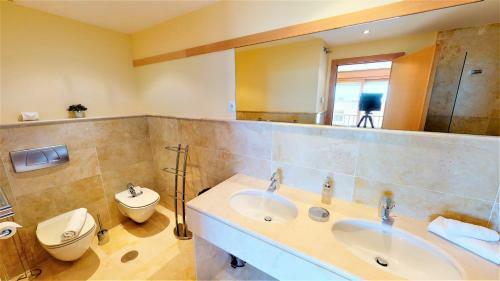 Lomas de Los Monteros - Apartment With Seaviews