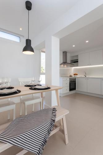 Apartamento Seaview Flat With Sunny Balcony - Central Marbella