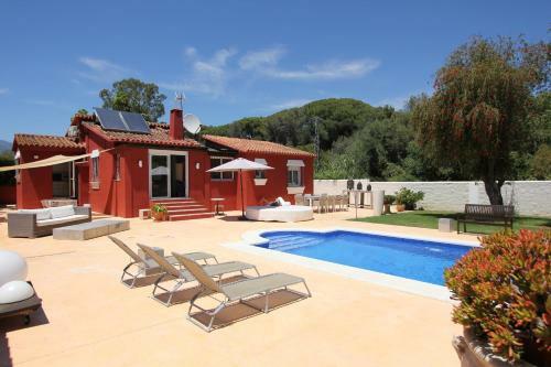 Villa In Puerto Banus