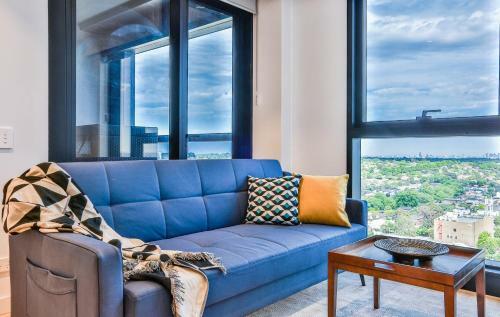 Box Hill Central Sky One Apartment