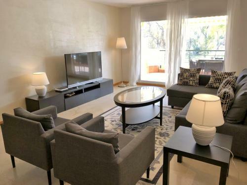 Marbella Golf View Apartment