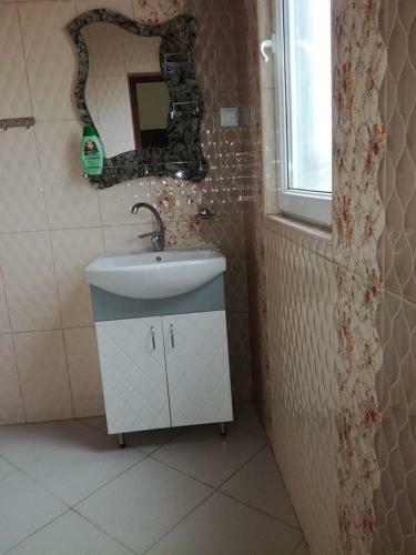 Hostal Yeganyans Guest House And Wine Yard