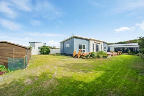 Sand Dune Serenity - Himatangi Beach Holiday Home