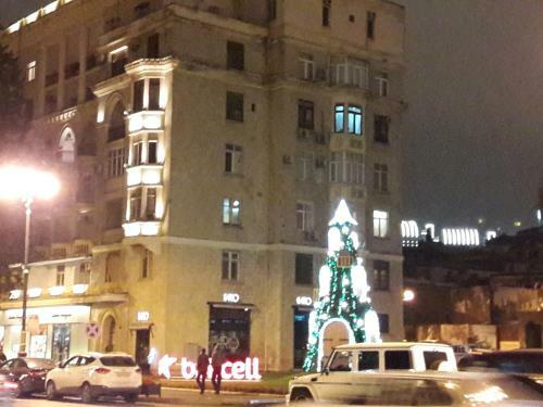 Neftiannikov Avenue Apartment