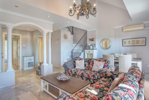 Apartamento Senorio de Aloha Penthouse