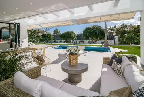 Vlg-modern 5 Bedroom Villa Close To Beach