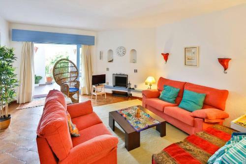 Puerto Banus 2 Bedrooms Apartment P2