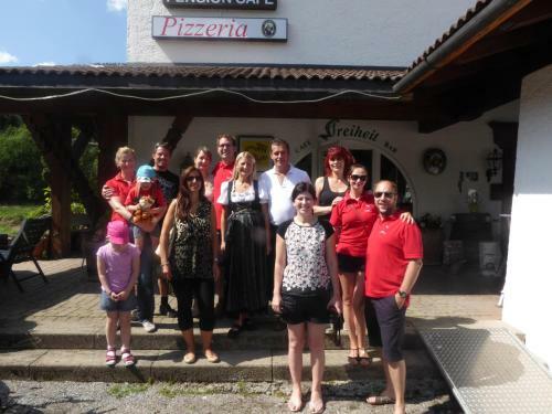 Hostal Gasthof - Pension Enzian