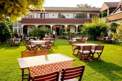 Hostal Hotel Weingut Rosenhof