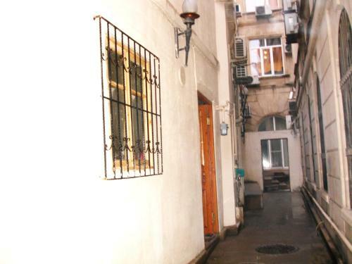 Apartment In Old City Baku