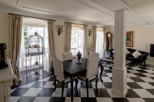 Casa Valdes