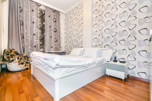 Apartment On Sabina Perfumery