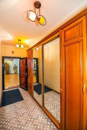 Apartment On Hard Rock Cafe