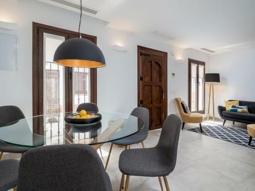 Marbella Old Town : Luxury Townhouse