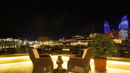 Shirvanshah Hotel
