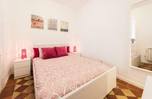Living Plaza Mayor Apartment