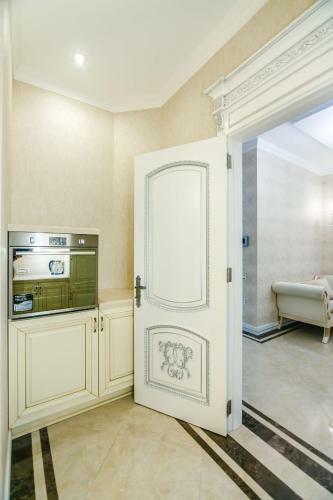 Nizami Street Vip Apartment