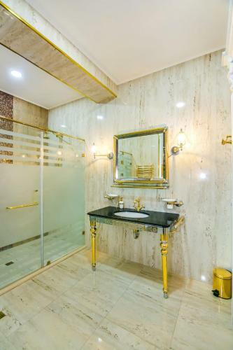 Nizami Street Vip Apartment