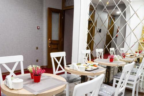 Nizami Hotel