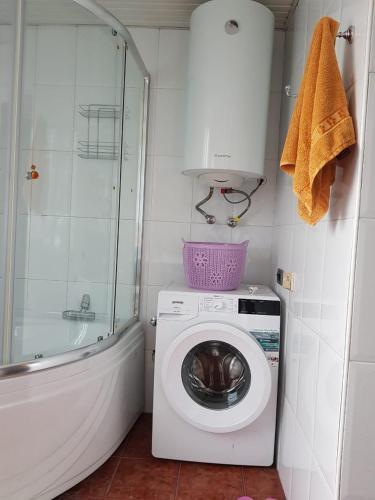 Apartamento Flame Towers .metro Icheri Sheher.