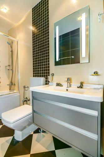 Apartment On Nergiz Mall
