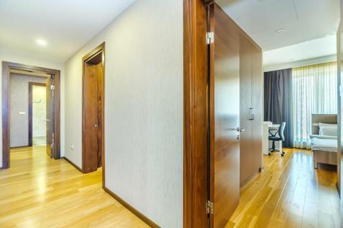 Apartment On Baku Hiltton
