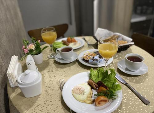 Access Hotel