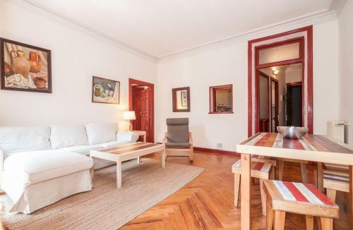 Apartamentos Madrid Centro B