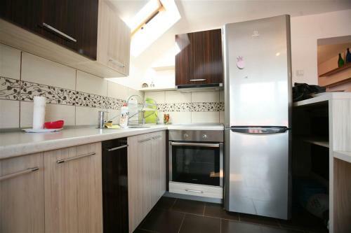 Happy Apartment