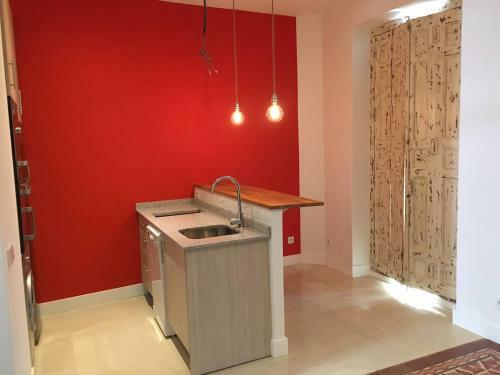 Vintage Apartment