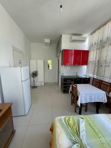 Seaview Apartments Right At The Beach
