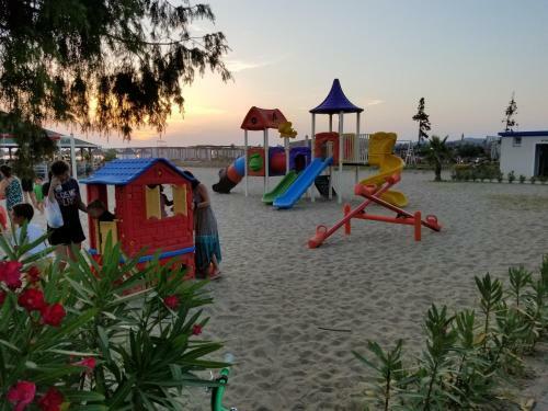 Beach Garden Home, Lalzi Bay