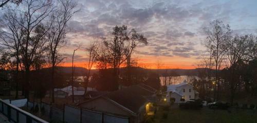 Day At Guntersville Lake