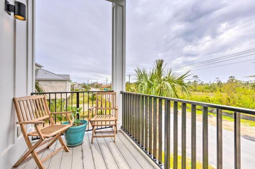 Modern Gulf Shores Escape, About Walk To The Beach!