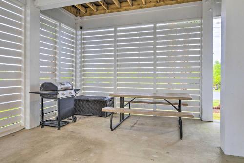 Modern Gulf Shores Escape, About Walk To The Beach!