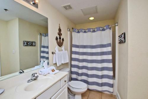 Crystal Shores West By Youngs Suncoast