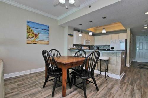 Crystal Shores West By Youngs Suncoast