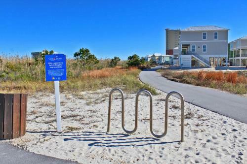 West Side Cottages Unit B By Youngs Suncoast