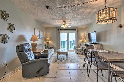 Apartamento Beachfront Condo With Balconies And Pool Access!