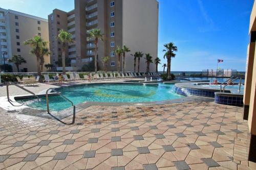 Crystal Tower By Youngs Suncoast