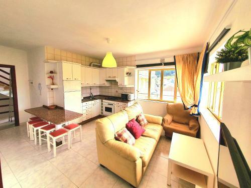 Apartamentos Romaris