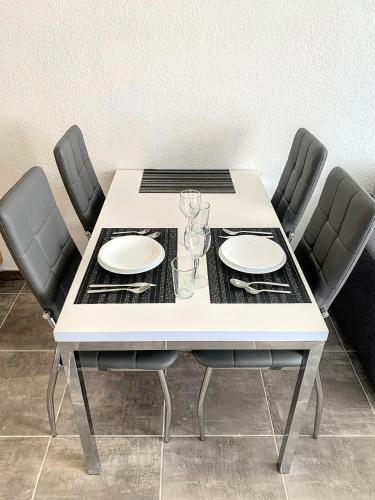Apartamento Pool Cardenal
